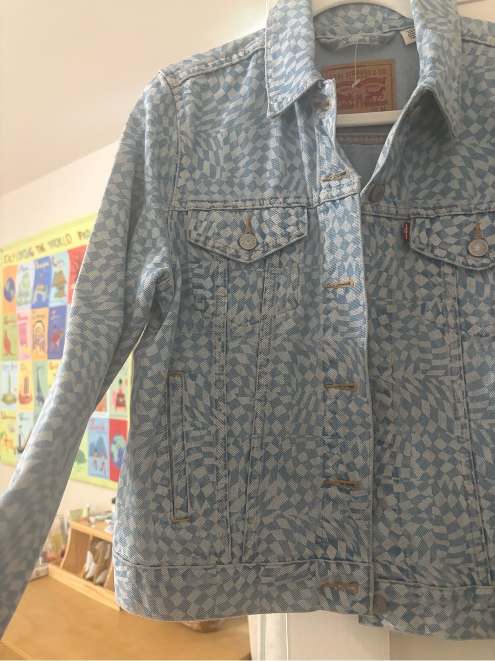 Levi's Women's Patterned Denim Jacket - Picture 1 of 4